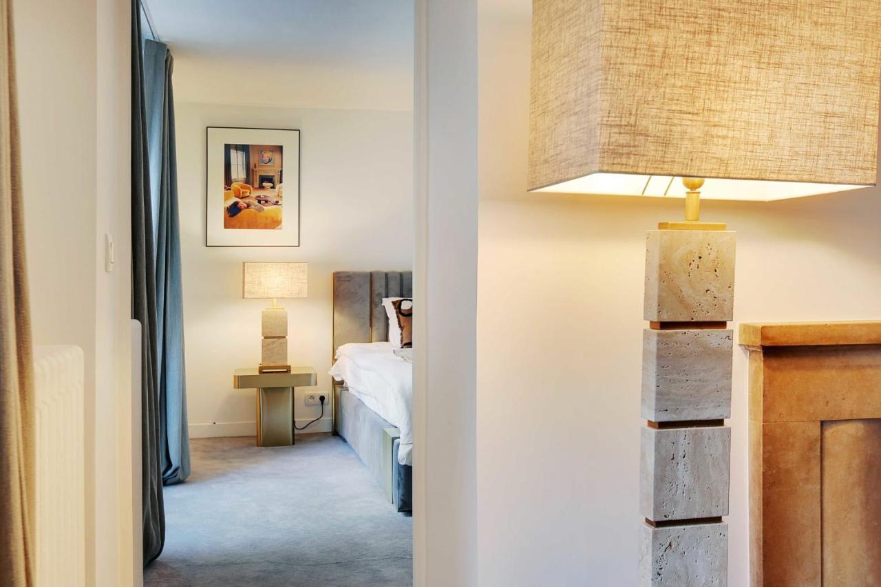 Elegant Apartment - 2Bd-6P - Avenue Montaigne Párizs Kültér fotó