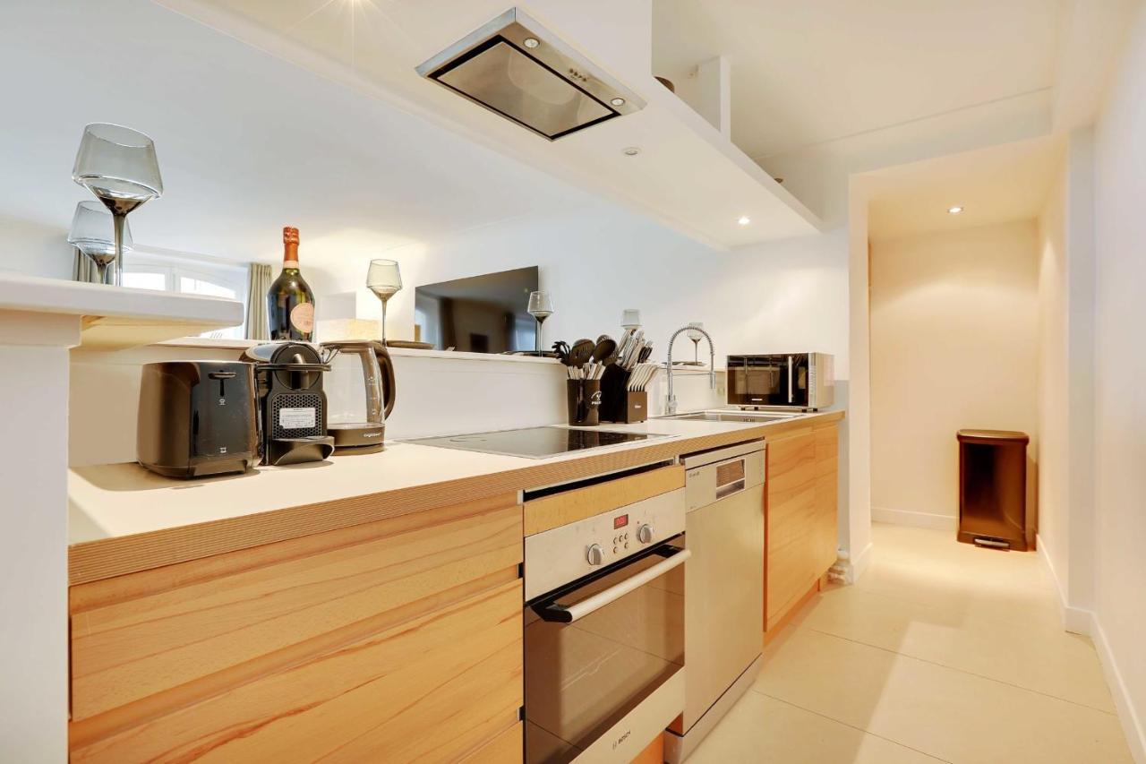 Elegant Apartment - 2Bd-6P - Avenue Montaigne Párizs Kültér fotó