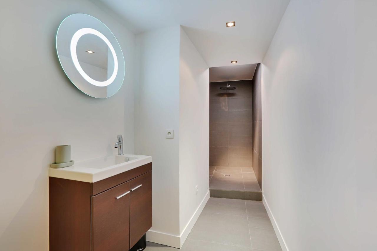 Elegant Apartment - 2Bd-6P - Avenue Montaigne Párizs Kültér fotó