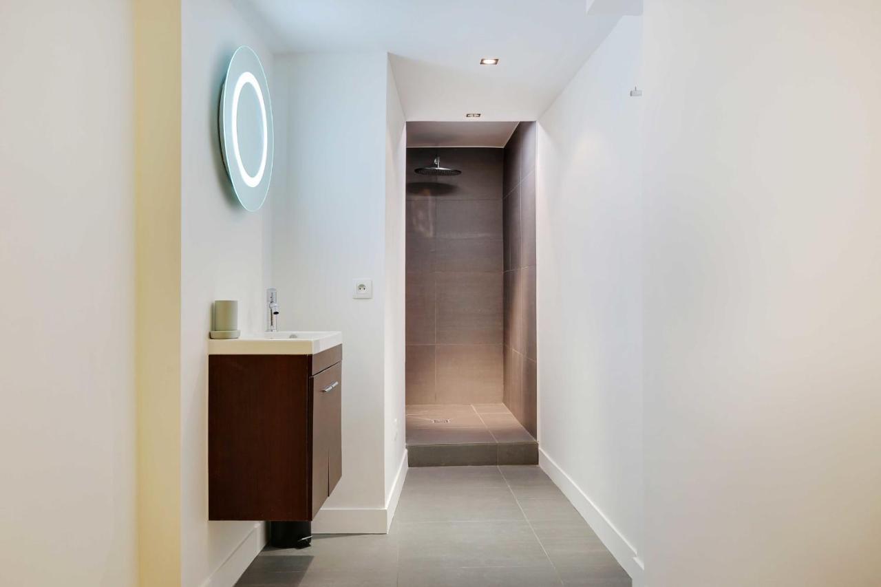 Elegant Apartment - 2Bd-6P - Avenue Montaigne Párizs Kültér fotó